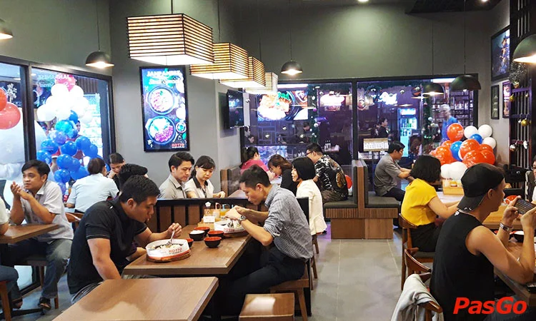 nha-hang-hotto-vincom-ly-tu-trong-2