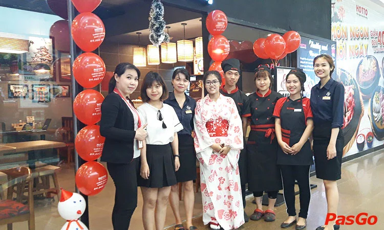 nha-hang-hotto-vincom-ly-tu-trong-4