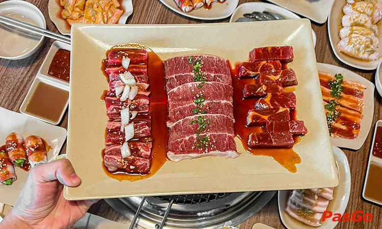 Nhà hàng Hugo BBQ Phùng Khoang bữa tiệc nướng không khói Hàn Quốc 1