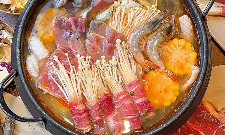Nhà hàng Hugo BBQ Quan Hoa đại tiệc hơn 60 món nướng lẩu Hàn Quốc 8