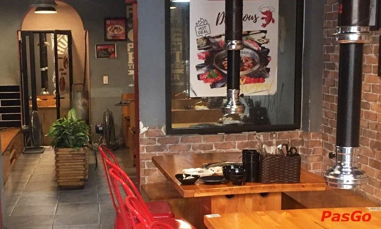 Nhà hàng Hugo BBQ Thành Bình tiệc nướng không khói Hàn Quốc 12