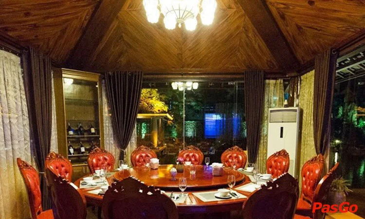 nha-hang-huong-que-long-bien-slide-10