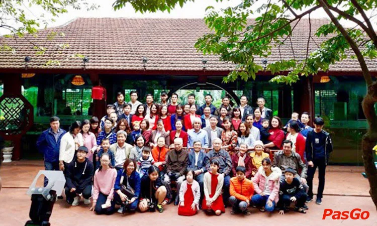 nha-hang-huong-que-long-bien-slide-11