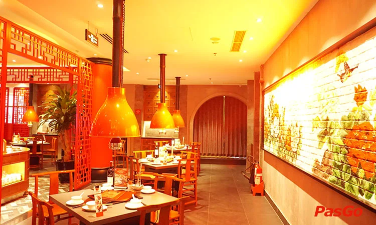 nha-hang-hutong-hot-pot-paradise-vincom-thu-duc-3