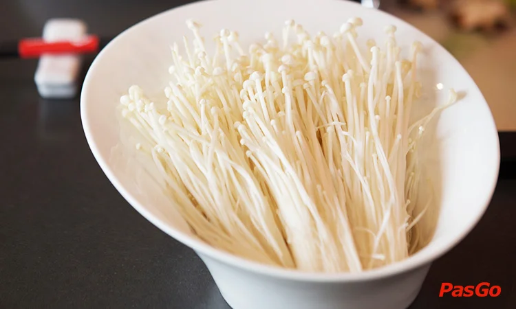 nha-hang-hutong-nguyen-hoang-3