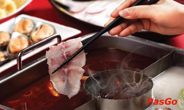 nha-hang-hutong-vincom-50-le-van-viet-slide-10