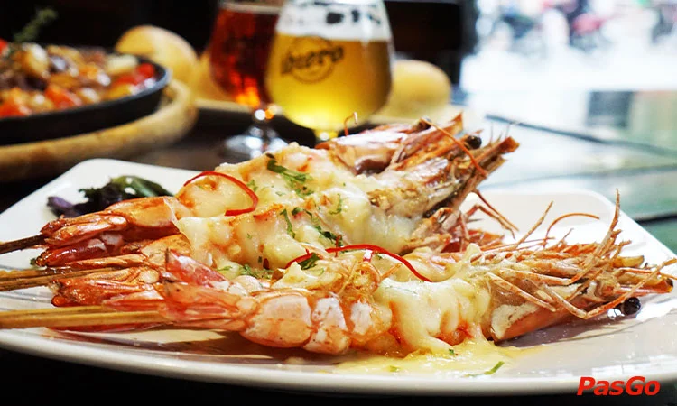 nha-hang-ibiero-craft-beer-station-le-van-luong-12