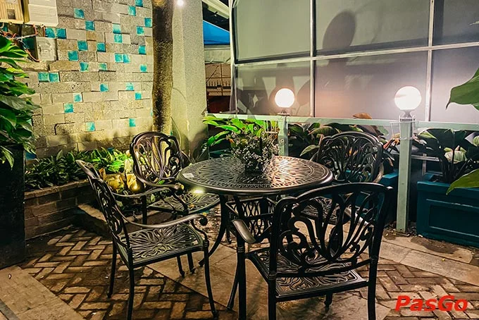 Nhà hàng ICOOL Nguyên Sinh - Hoàng Hoa Thám Menu món Âu đa dạng 11