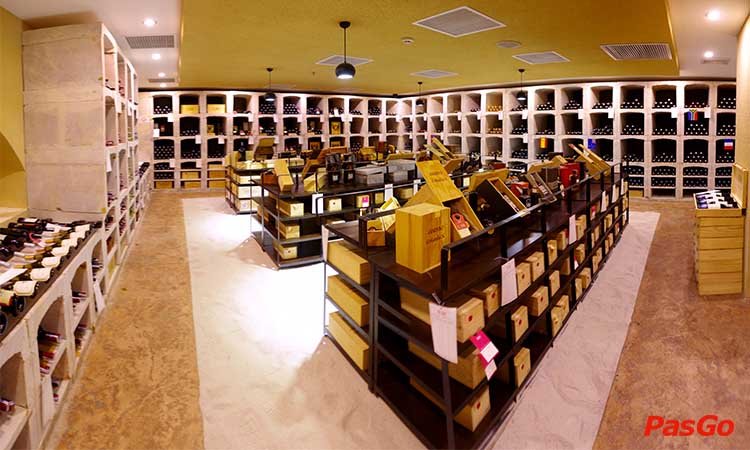 nhà hàng hầm rượu IL Vino chuyên rượu vang và món á âu 3