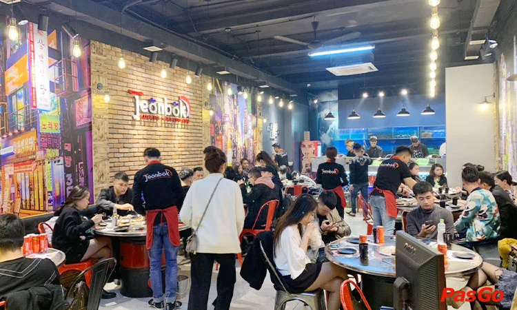 nha-hang-jeonbok-ham-long-11