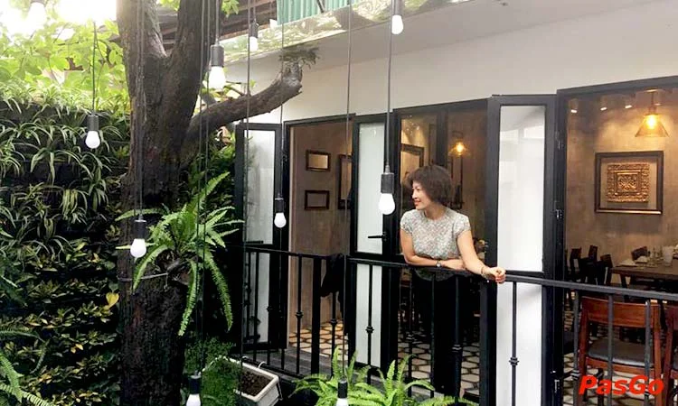 nha-hang-kai-bep-ham-long-slide-10