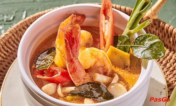 nha-hang-kampong-chicken-house-tran-huy-lieu-10