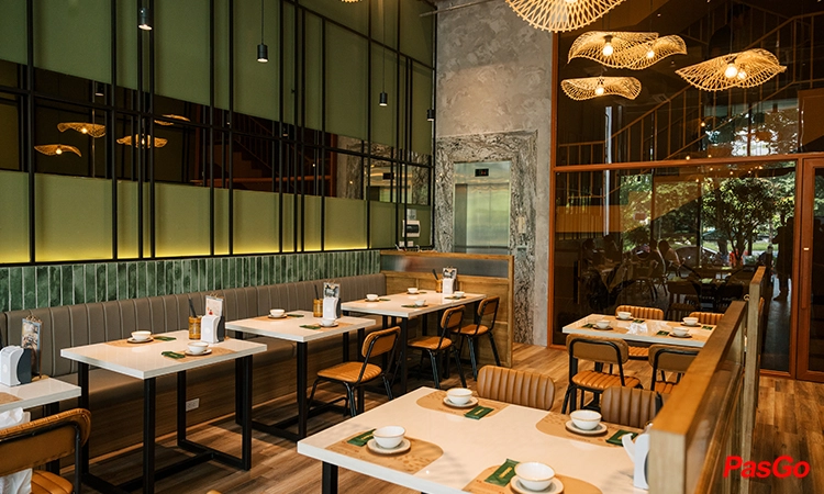 nha-hang-kampong-chicken-ngoai-giao-doan-10