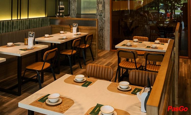 nha-hang-kampong-chicken-ngoai-giao-doan-12