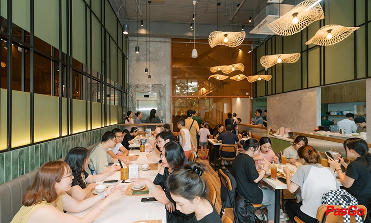 nha-hang-kampong-chicken-ngoai-giao-doan-14