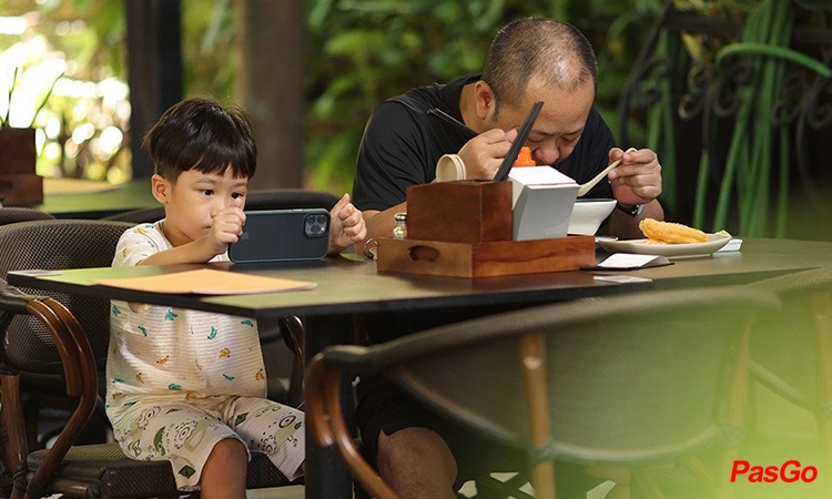 nha-hang-kampong-phan-dinh-phung-15