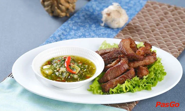 nha-hang-khao-lao-vincom-pham-ngoc-thach-slide-5