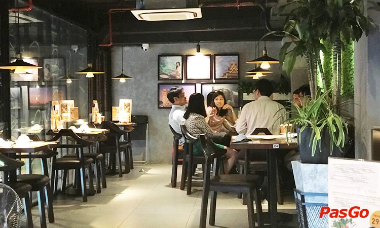 nha-hang-khao-lao-the-manor-slide-11