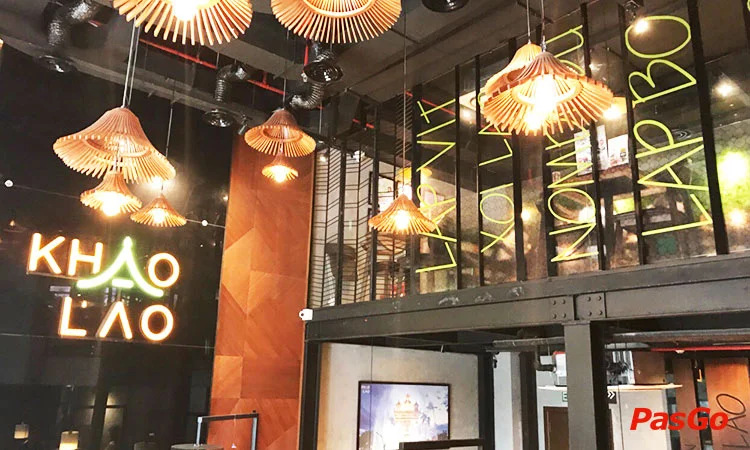 nha-hang-khao-lao-the-manor-slide-9