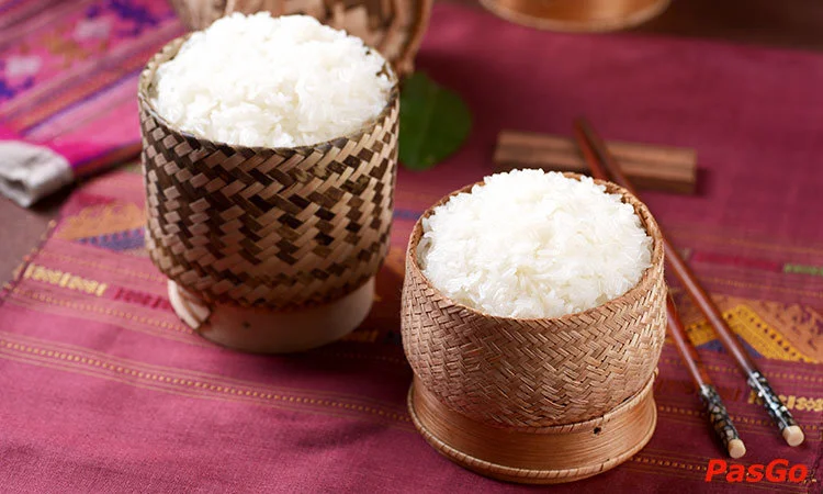 nha-hang-khao-lao-thuy-khue-6