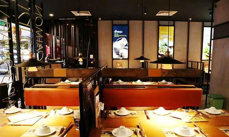 nha-hang-khao-lao-vincom-pham-ngoc-thach-slide-10