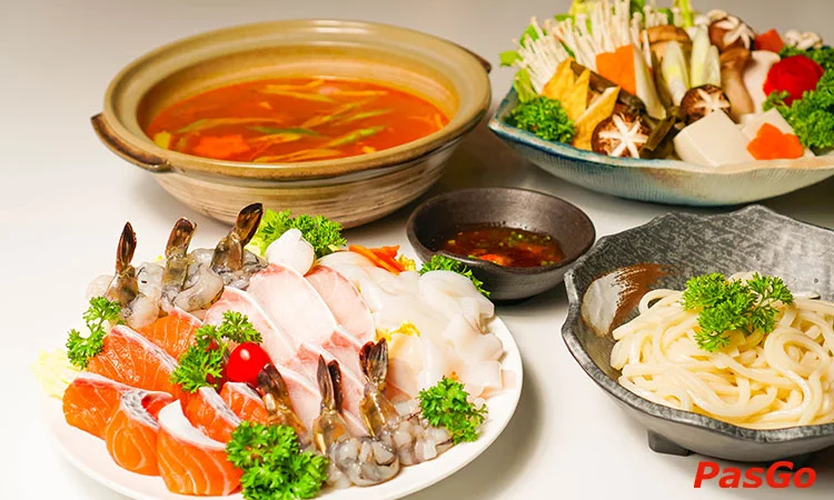 Nhà hàng Kiến Đỏ Akaari Nguyễn Chánh gọi món Nhật Bản đặc sắc 9