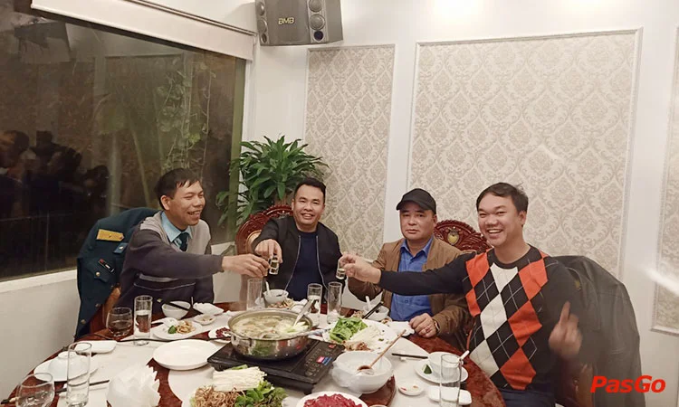 nha-hang-kien-huong-rung-dich-vong-hau-12