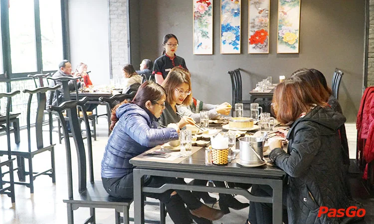 nha-hang-kieu-hoa-quan-to-hieu-10