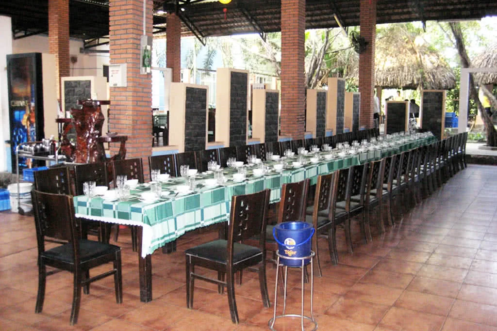 nha-hang-kim-dung-am-long-huong-vi-viet-11