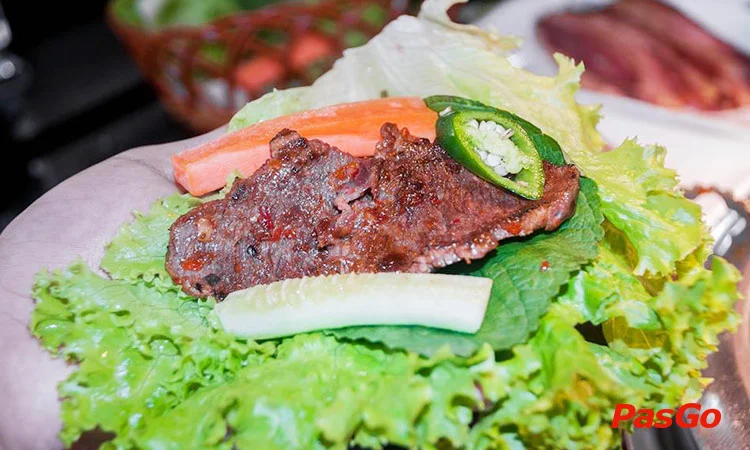 nha-hang-king-bbq-buffet-discovery-complex-cau-giay-4