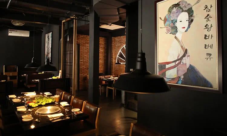 nha-hang-king-bbq-dao-tan-slide-10