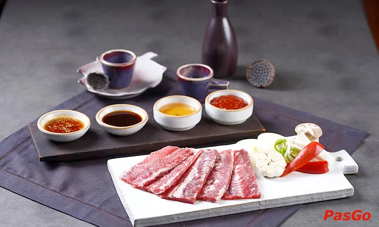 nha-hang-king-bbq-giang-vo-slide-5