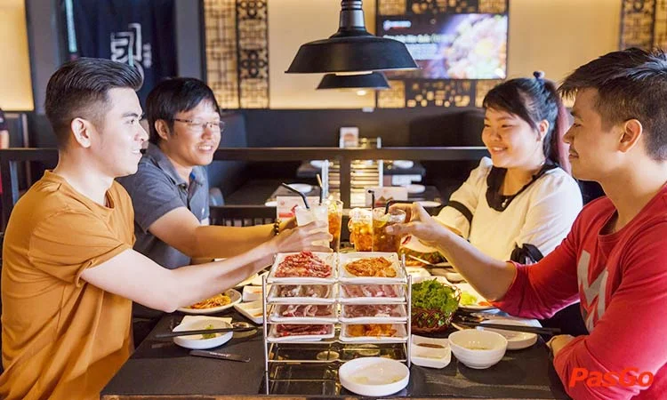 nha-hang-king-bbq-vincom-ba-trieu-slide-10