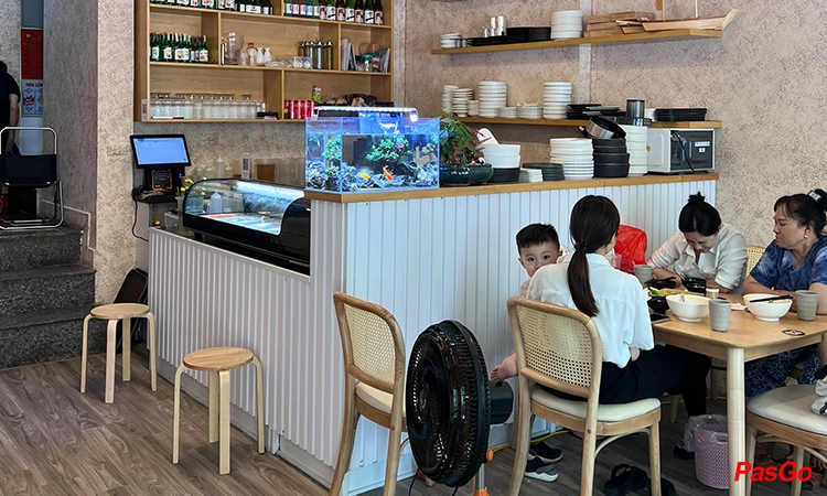 nha-hang-king-sushi-lau-khuc-thua-du-15