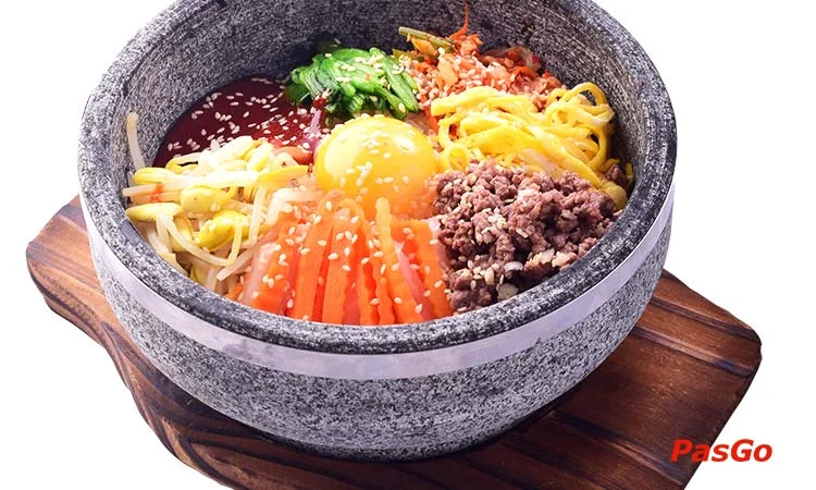 nha-hang-kingdom-bbq-le-van-sy-slide-8