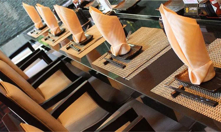 nha-hang-kobe-teppanyaki-13a-tu-xuong-11