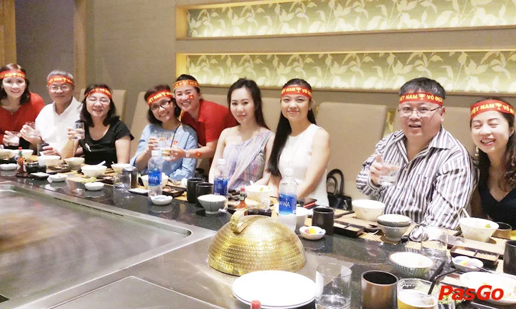 nha-hang-kobe-teppanyaki-ly-tu-trong-11