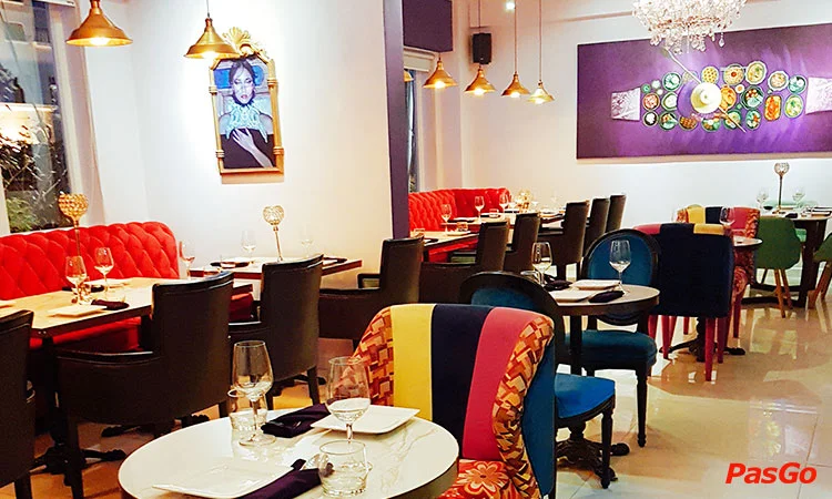 nha-hang-naka-thai-ngo-duc-ke-10