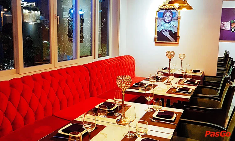 nha-hang-naka-thai-ngo-duc-ke-11