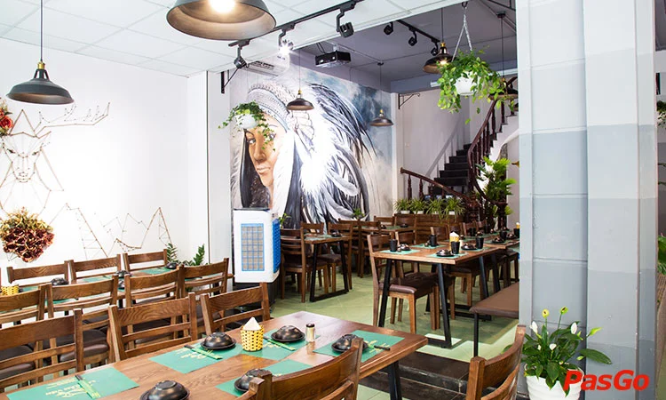 nha-hang-lac-cam-vien-nguyen-thi-thap-11