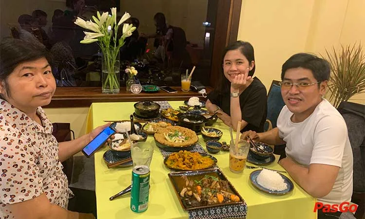 nha-hang-lac-thai-8-phan-van-tri-12