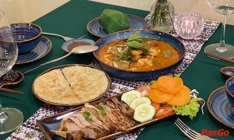 nha-hang-lac-thai-8-phan-van-tri-2