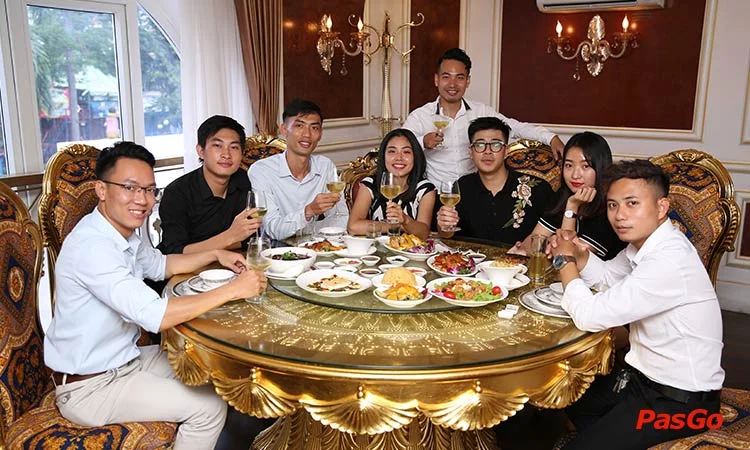 nha-hang-lake-view-hoang-cau-12