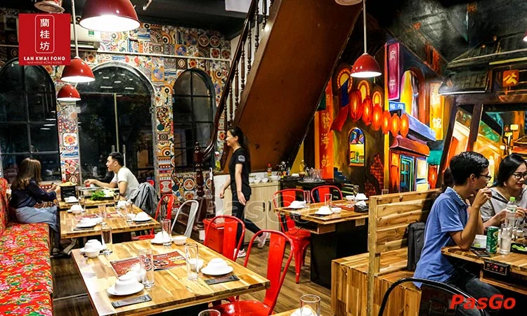 nha-hang-lan-kwai-fong-trieu-viet-vuong-slide-9