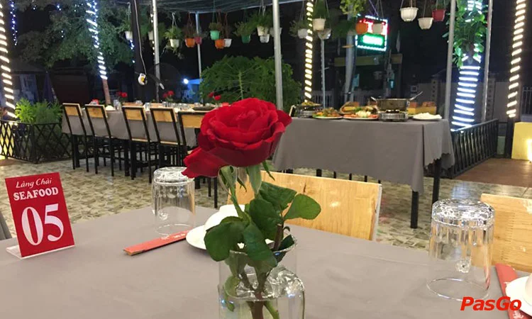 nha-hang-lang-chai-seafood-tran-van-thanh-12