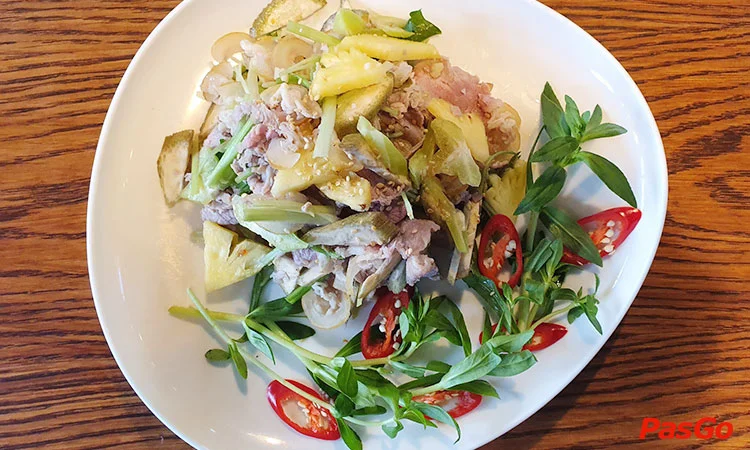 nha-hang-lau-ba-thuy-lac-long-quan-8