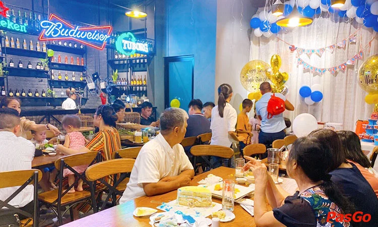 nha-hang-lau-ba-thuy-ngoai-giao-doan-9