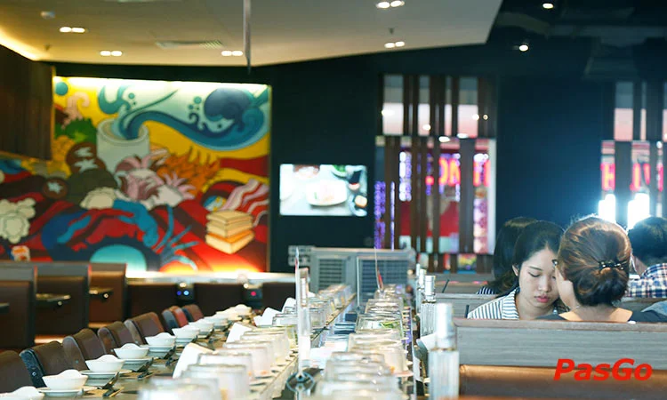 nha-hang-lau-bang-chuyen-kichi-kichi-mipec-long-bien-4