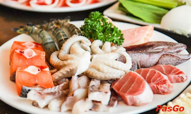 nha-hang-lau-bang-chuyen-kichi-kichi-nguyen-son-slide-12