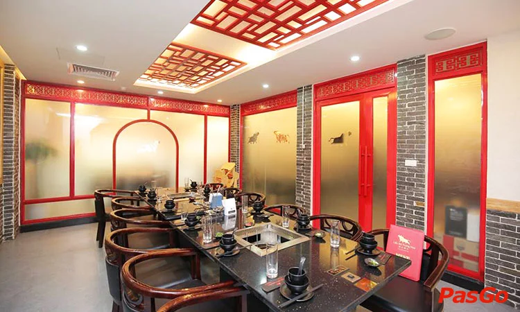 nha-hang-lau-bo-trung-hoa-thai-ha-12